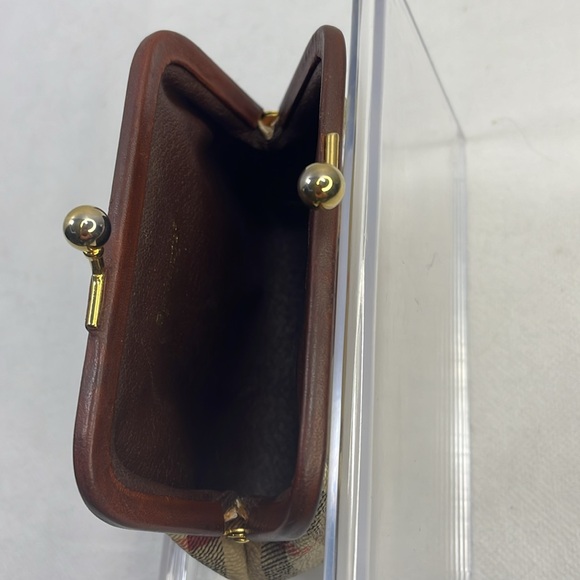 Authentic in Burberrys vintage canvas coin case with COA - Picture 11 of 12